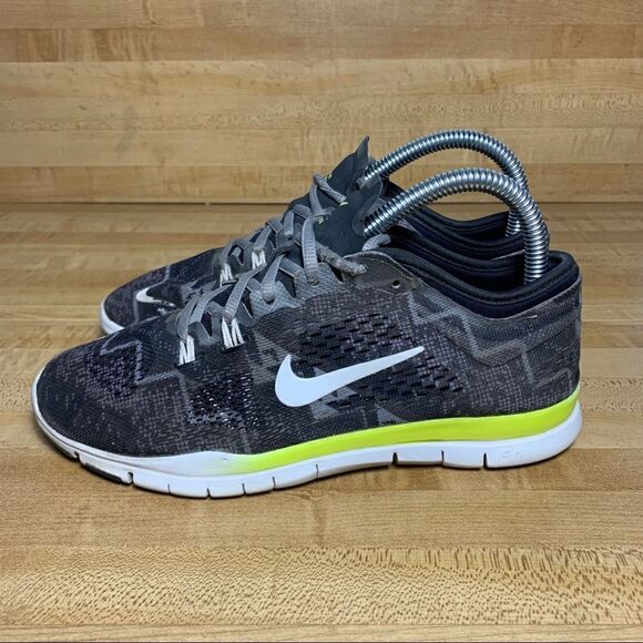 Nike Womens Free TR Fit 4 Running Shoes Size 6.5 - Picture 2 of 8